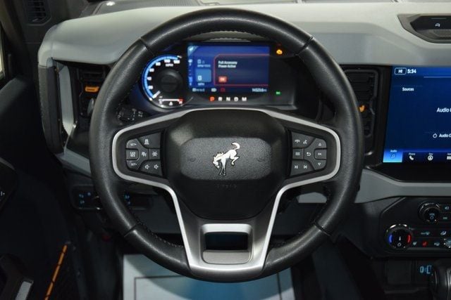 2022 Ford Bronco Badlands - 22944465 - 31