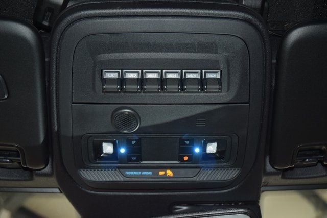 2022 Ford Bronco Badlands - 22944465 - 38