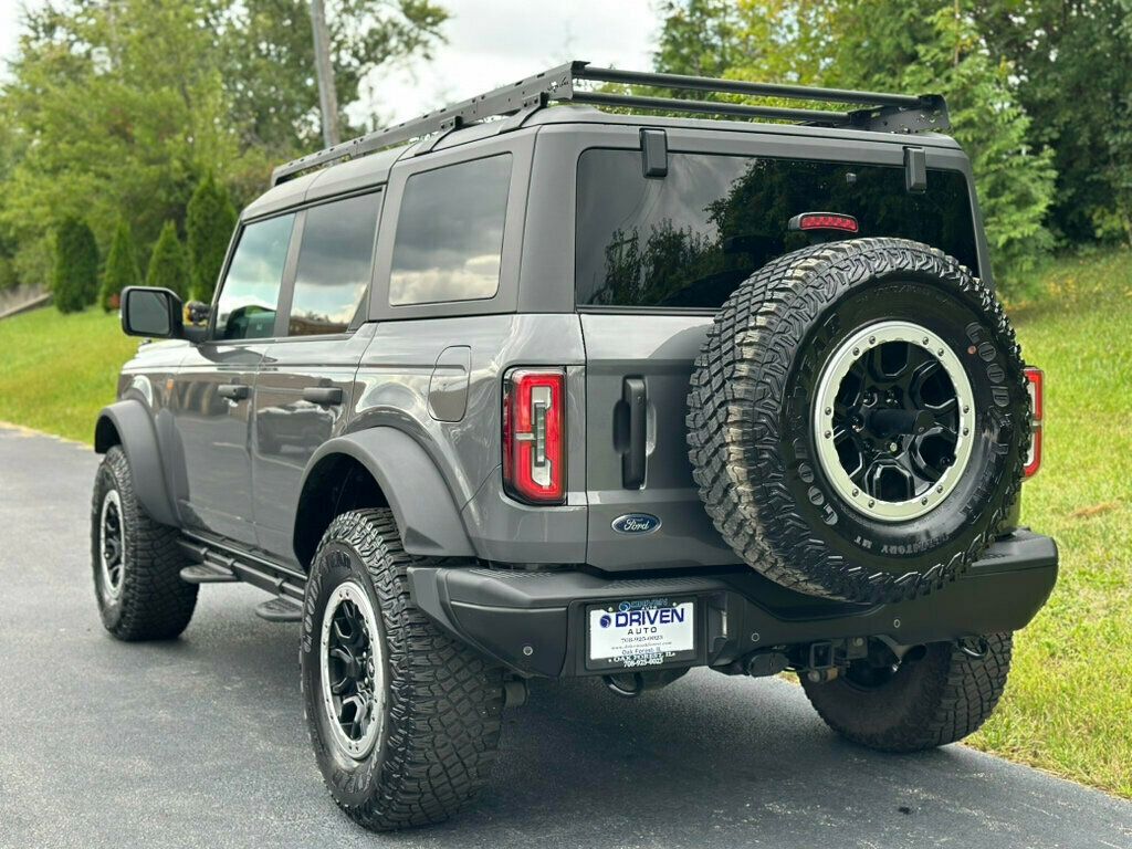 2022 Ford Bronco Badlands photo 10