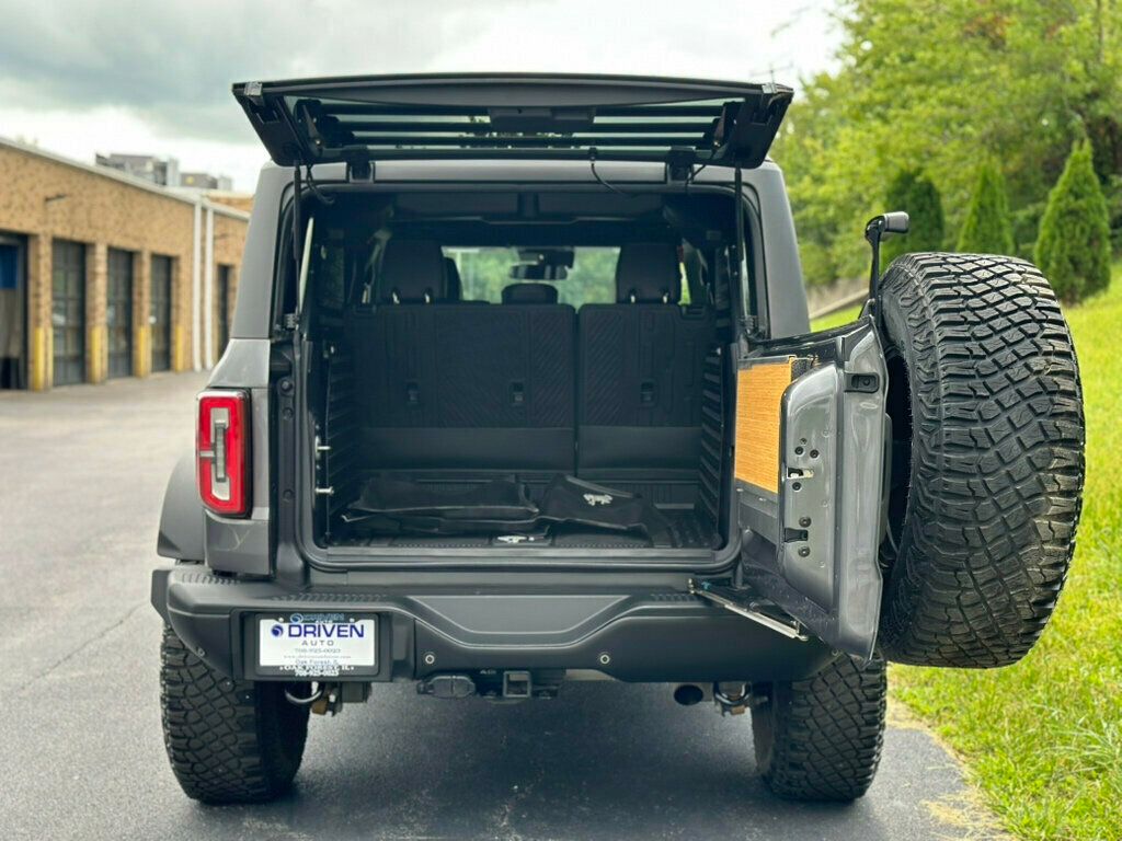 2022 Ford Bronco Badlands photo 17