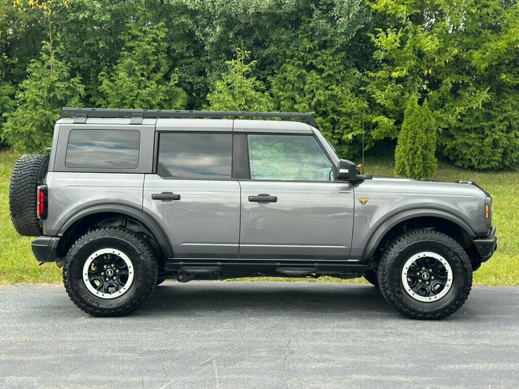 2022 Ford Bronco Badlands photo 21