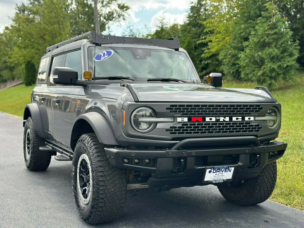 2022 Ford Bronco Badlands photo 23