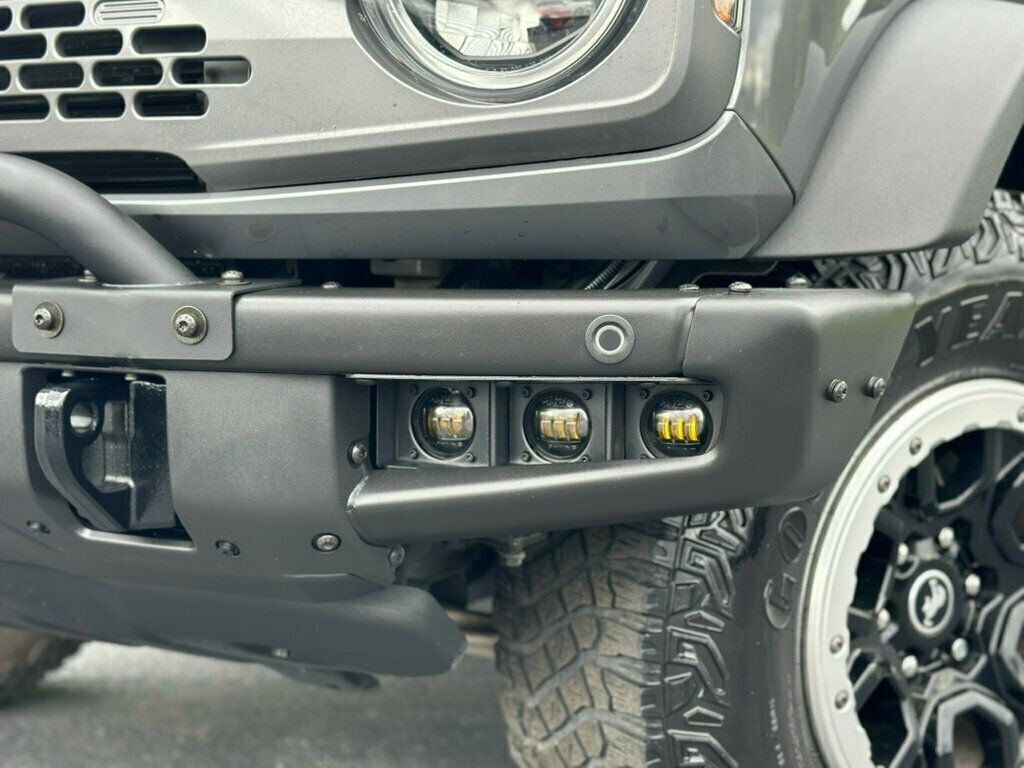 2022 Ford Bronco Badlands photo 3