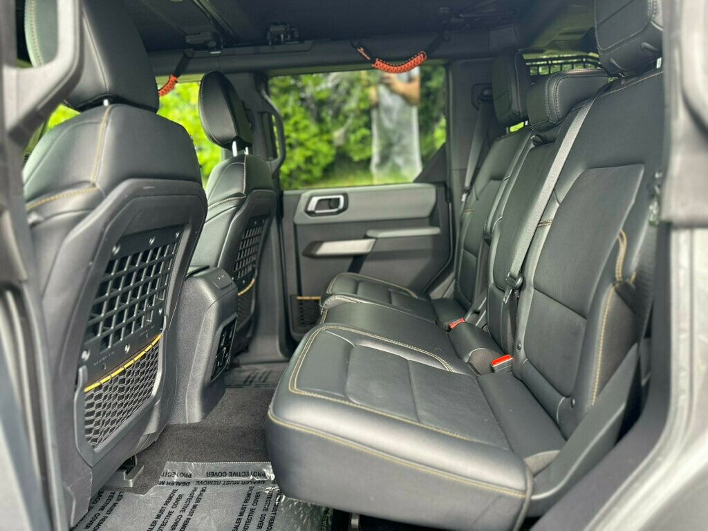 2022 Ford Bronco Badlands photo 34