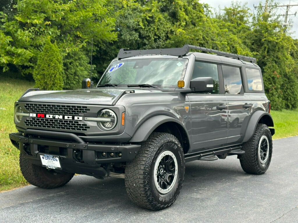 2022 Ford Bronco Badlands photo 5