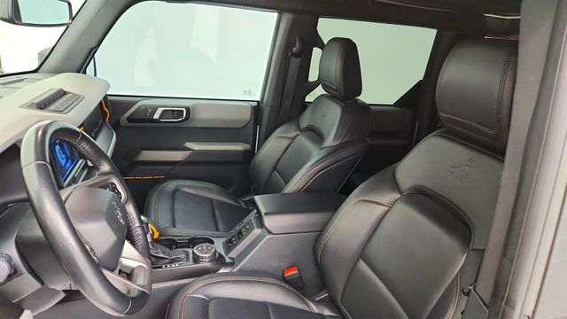 2022 Ford Bronco Badlands 4 Door Advanced 4x4 w/ Sasquatch Package - 23044017 - 18