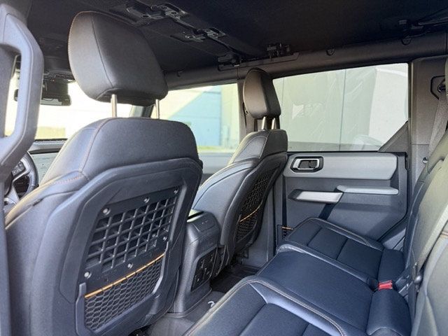 2022 Ford Bronco Badlands 4 Door Advanced Sasquatch Package - 23090455 - 25