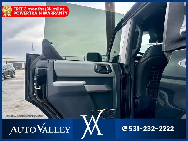 2022 Ford Bronco Badlands Sport Utility 4D - 23008561 - 14