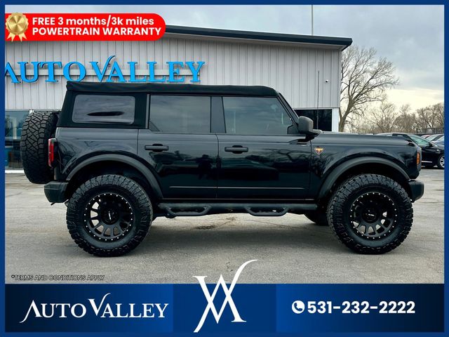 2022 Ford Bronco Badlands Sport Utility 4D - 23008561 - 6