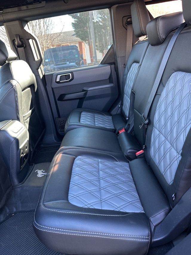 2022 Ford Bronco Base - 22970949 - 17