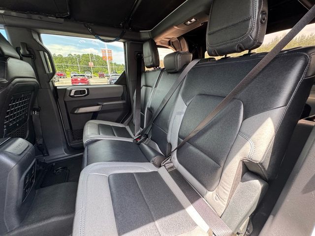 2022 Ford Bronco Black Diamond - 23029002 - 27