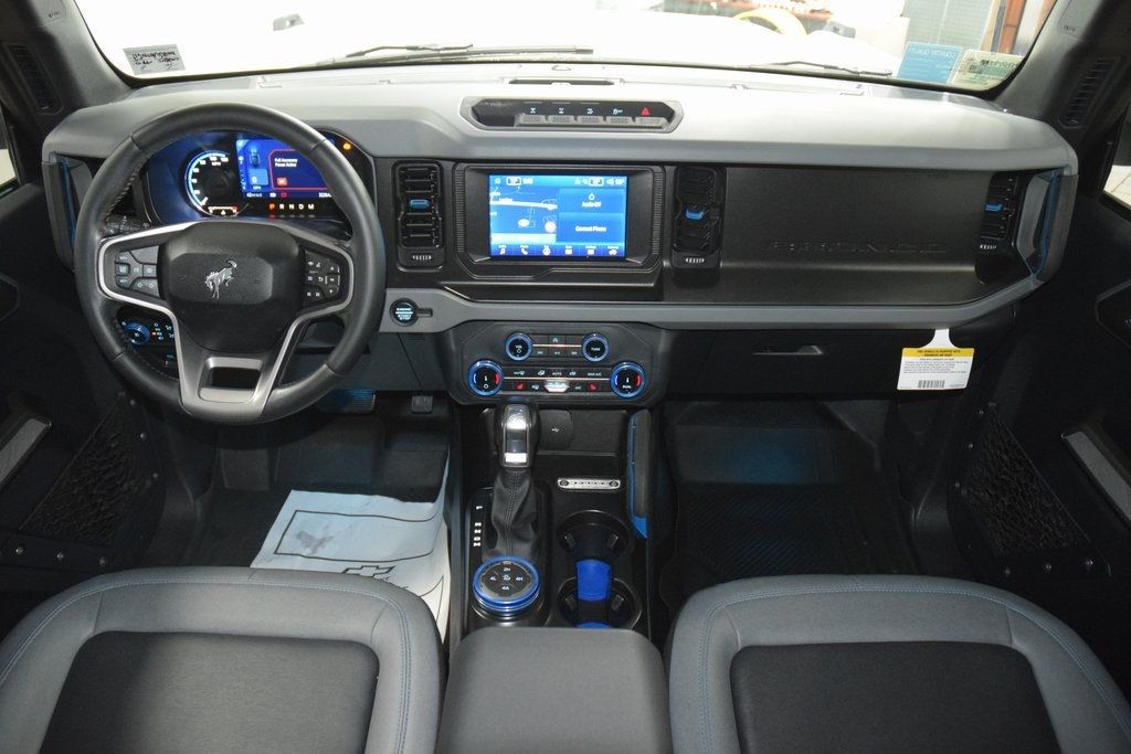 2022 Ford Bronco Black Diamond - 22967673 - 25