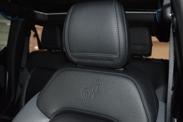 2022 Ford Bronco Black Diamond - 22967673 - 36