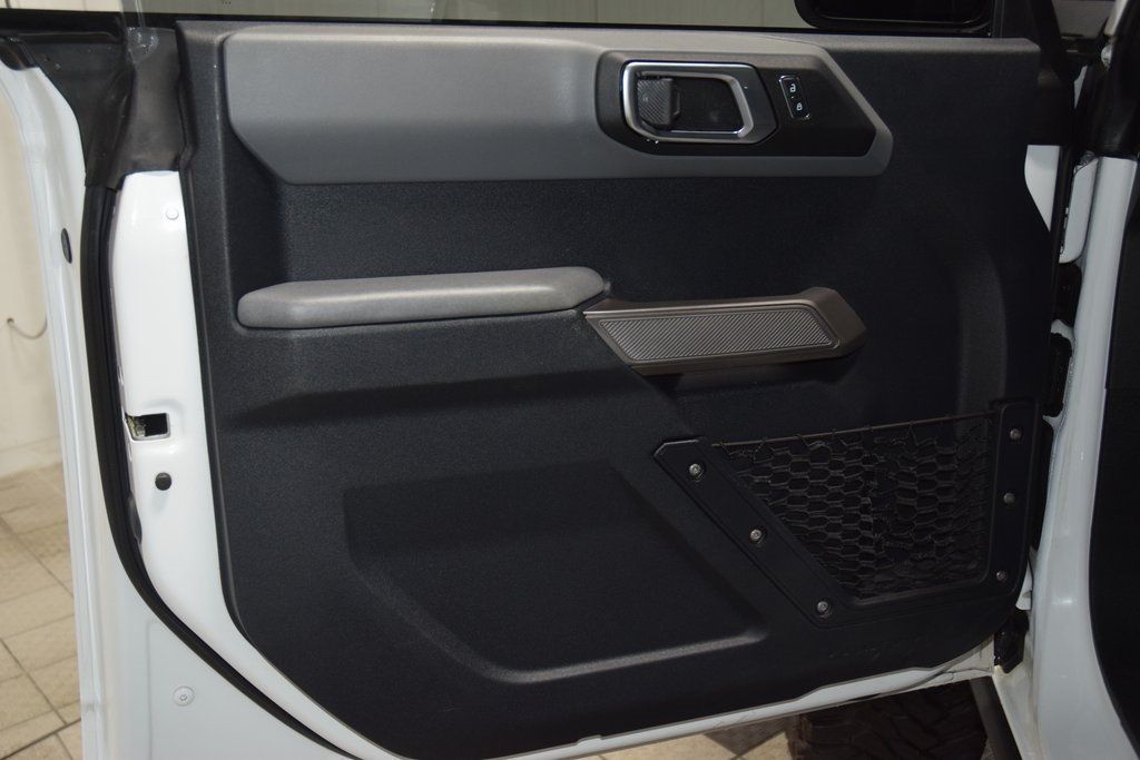 2022 Ford Bronco Black Diamond - 22967673 - 39