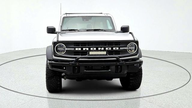 2022 Ford Bronco Black Diamond 2-Door 4x4 w/ Manual, Roof Rack & Off-Road Tires - 23097420 - 1