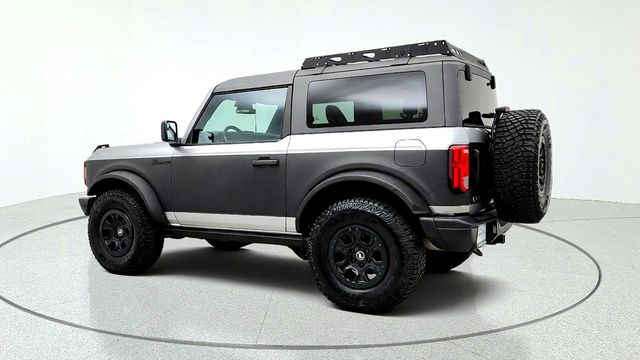 2022 Ford Bronco Black Diamond 2-Door 4x4 w/ Manual, Roof Rack & Off-Road Tires - 23097420 - 6
