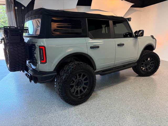 2022 Ford Bronco Black Diamond 4 Door 4x4 - 23010741 - 3