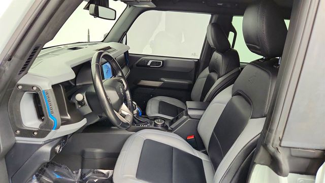 2022 Ford Bronco Black Diamond 4 Door 4x4 w/ Equipment Group 322A Mid Package - 23010068 - 18