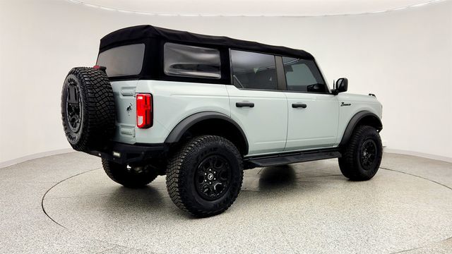 2022 Ford Bronco Black Diamond 4 Door 4x4 w/ Equipment Group 322A Mid Package - 23010068 - 4