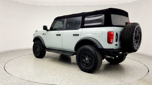 2022 Ford Bronco Black Diamond 4 Door 4x4 w/ Equipment Group 322A Mid Package - 23010068 - 6