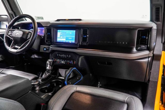 2022 Ford Bronco Black Diamond 4 Door Advanced 4x4 - 22939446 - 15