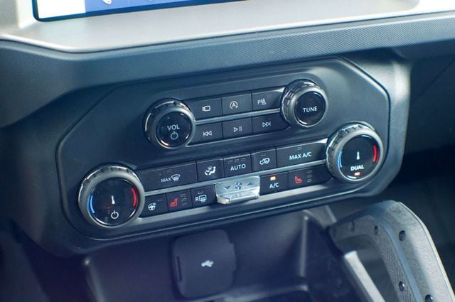 2022 Ford Bronco Bronco-Raptor/LuxPkg/AdaptiveCruiseControl/HeatedLeatherSeats - 23013820 - 32