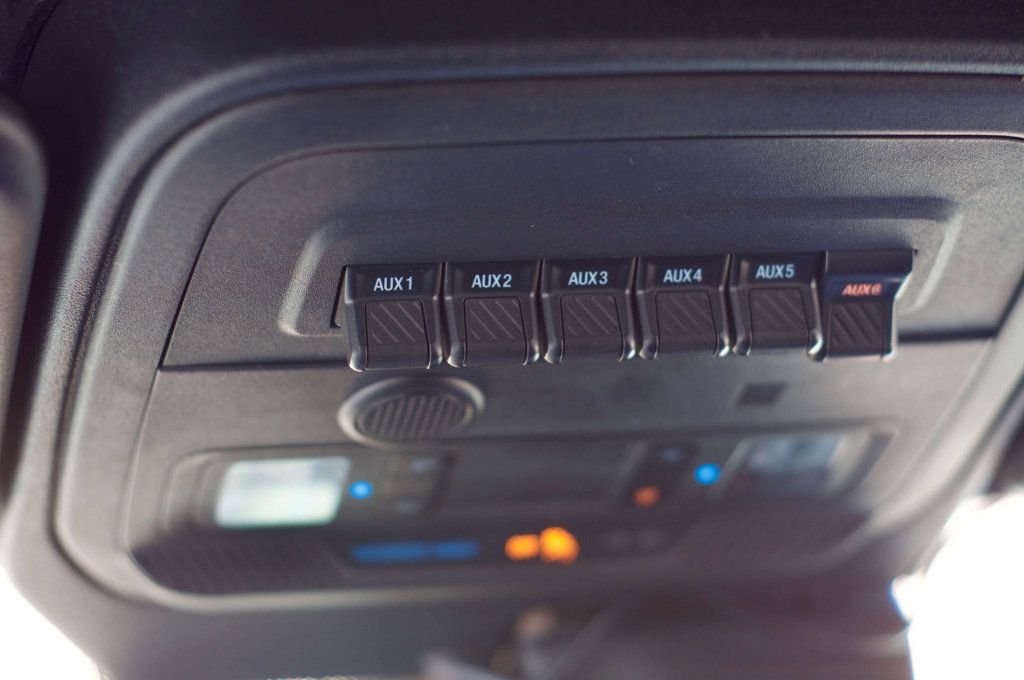 2022 Ford Bronco LocalTrade/BadlandsSeries/V6/LuxuryPkg/SasquatchPkg/NAV - 22972999 - 25