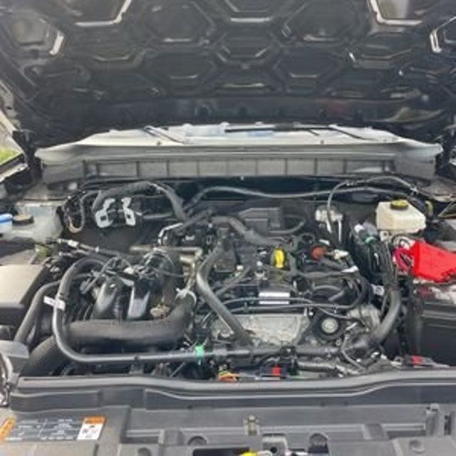 2022 Ford Bronco Outer Banks - 22938956 - 21