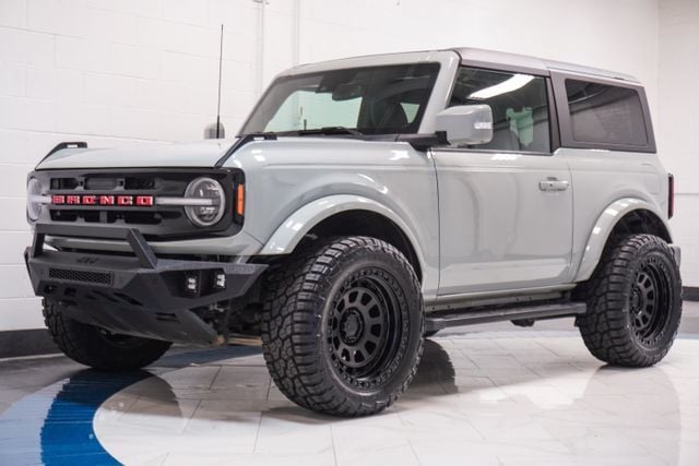 2022 Ford Bronco Outer Banks 2 Door 4x4 - 23048103 - 3