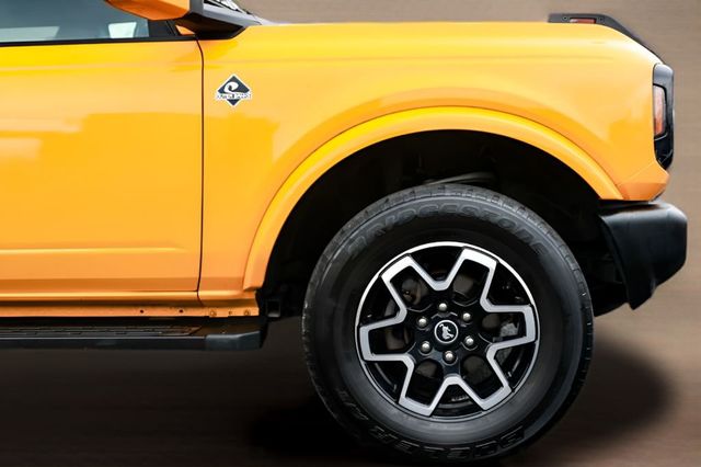 2022 Ford Bronco Outer Banks 4 Door 4x4 - 23001941 - 9