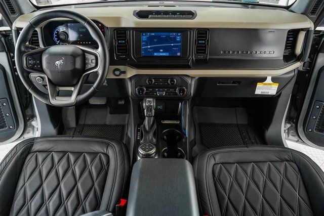 2022 Ford Bronco Wildtrak - 22085158 - 28