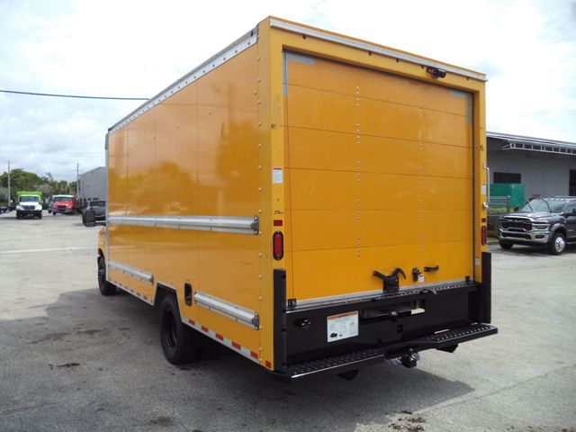 2022 Ford E350 Cutaway w/ 16ft Box Truck Dry Cargo Truck & Aluminum Ramp - 23038227 - 12