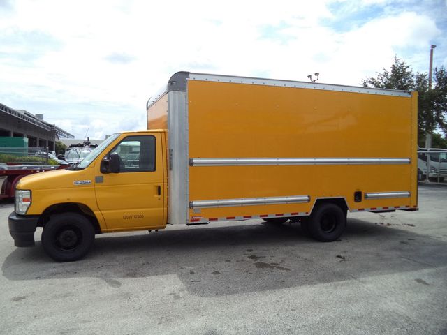 2022 Ford E350 Cutaway w/ 16ft Box Truck Dry Cargo Truck & Aluminum Ramp - 23038227 - 3
