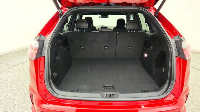 2022 Ford Edge ST-Line AWD w/ Panoramic Vista Roof - 23081814 - 19