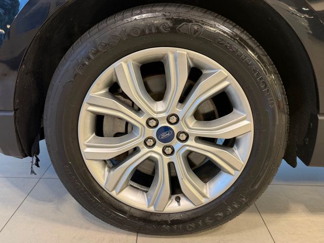 2022 Ford Edge Titanium AWD - 23039140 - 31