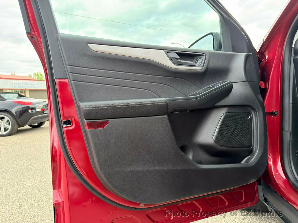 2022 Ford Escape 69370 KMS! ONE OWNER! CERTIFIED! - 23035023 - 22