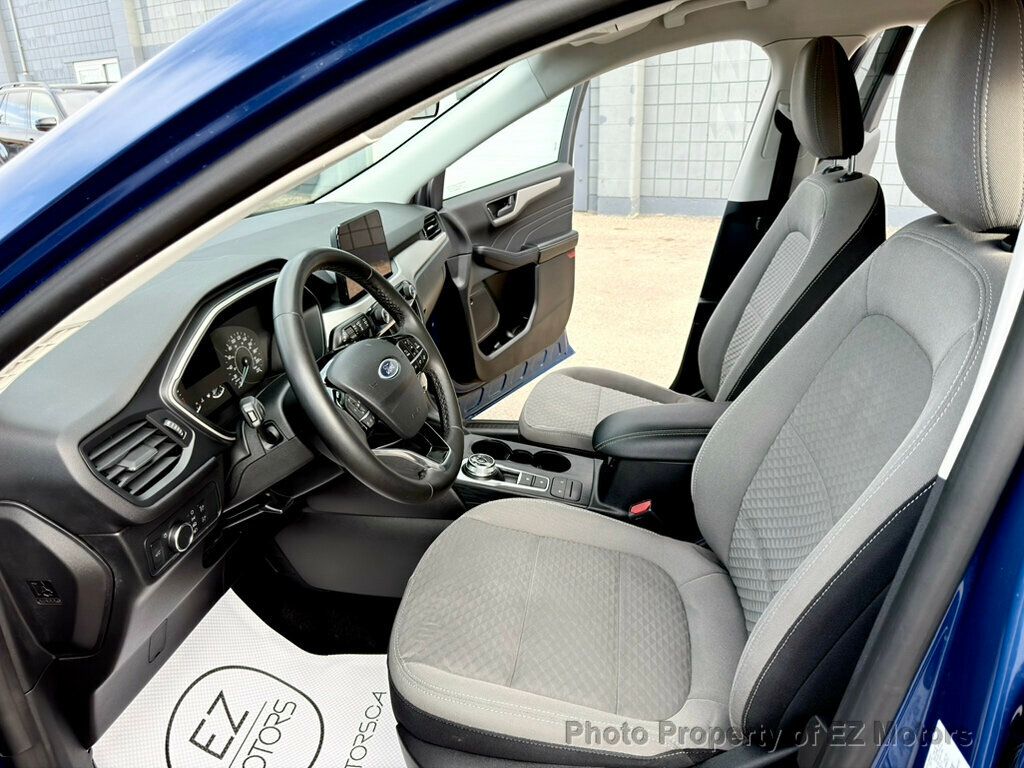 2022 Ford Escape CLEAN CARFAX/FULLY SERVICED!! - 23025673 - 13