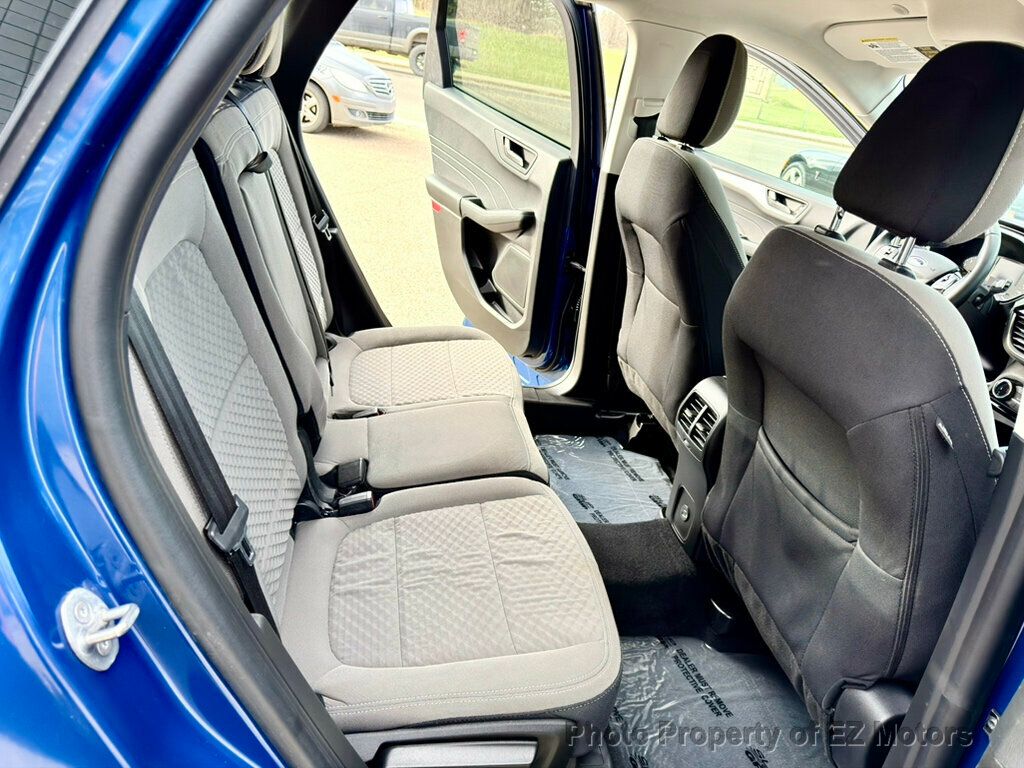 2022 Ford Escape CLEAN CARFAX/FULLY SERVICED!! - 23025673 - 16