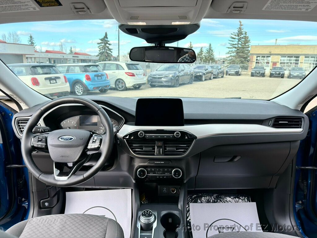 2022 Ford Escape CLEAN CARFAX/FULLY SERVICED!! - 23025673 - 18