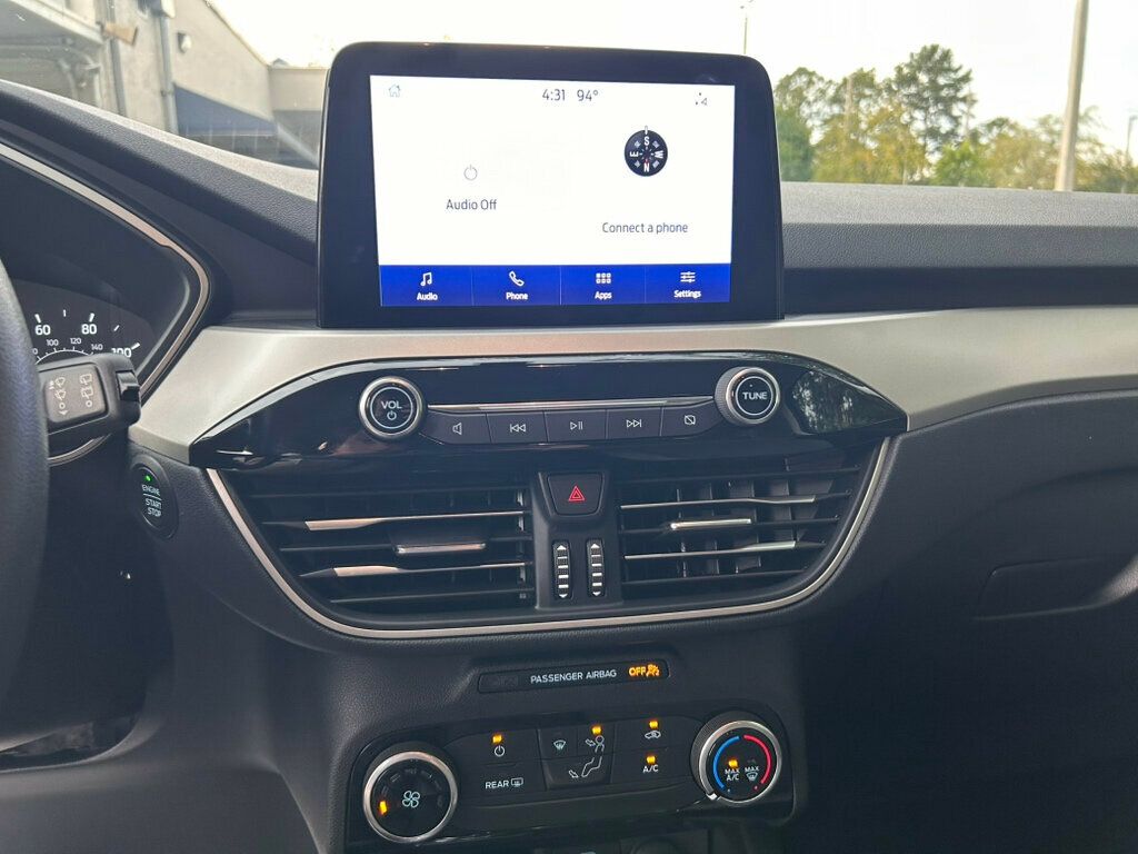 2022 Ford Escape SE photo 6