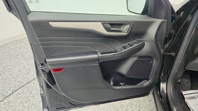 2022 Ford Escape SE AWD with Cold Weather Package - 22955261 - 9