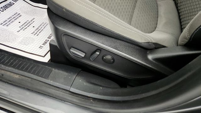 2022 Ford Escape SE AWD with Convenience Package - 22949887 - 10