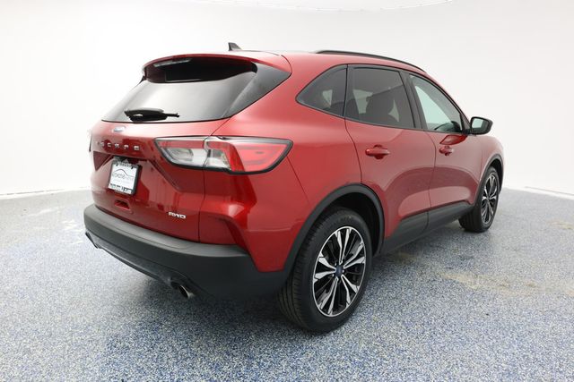 2022 Ford Escape SE AWD with Panoramic Vista Roof & Sport Appearance Package - 22937457 - 2