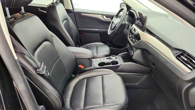 2022 Ford Escape SEL AWD w/ Panoramic Roof, Technology Pkg & Co-Pilot360 Assist+ - 22978802 - 24