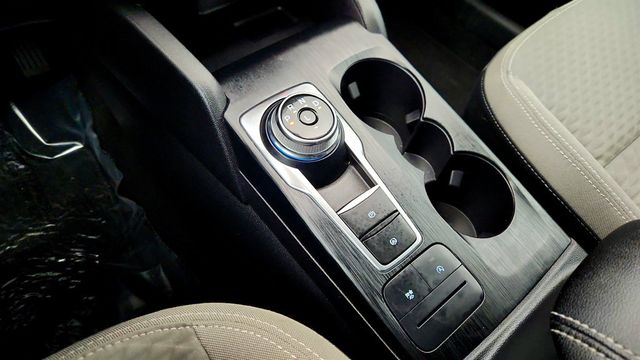 2022 Ford Escape SE with Sport Appearance, Convenience & Cold Weather Packages - 22971765 - 15