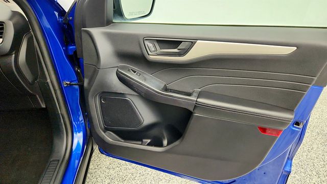 2022 Ford Escape SE with Sport Appearance, Convenience & Cold Weather Packages - 22971765 - 24