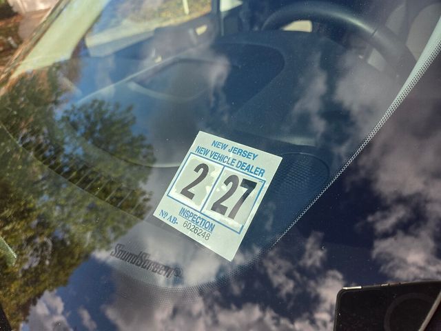 2022 Ford Escape Titanium AWD - 22944263 - 9