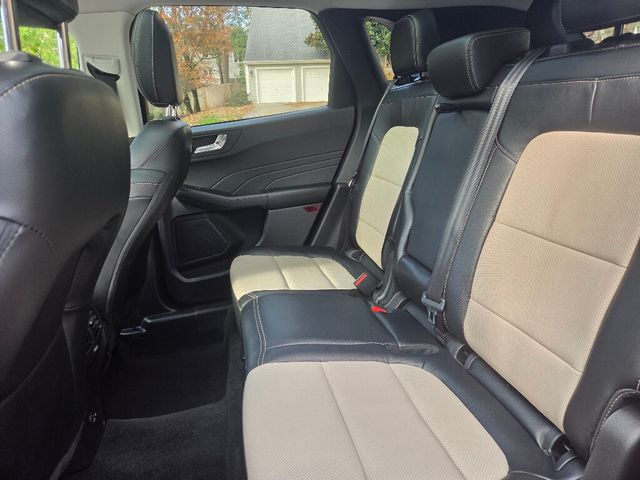 2022 Ford Escape Titanium AWD - 22944263 - 13