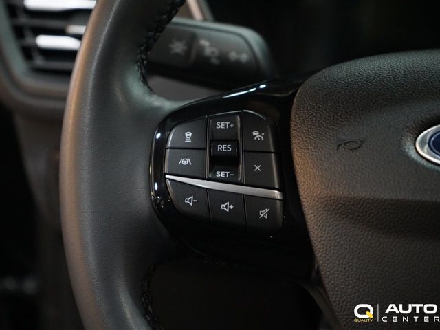 2022 Ford Escape Titanium Hybrid AWD - 22954407 - 18