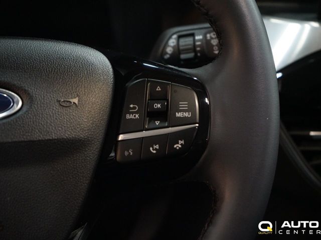 2022 Ford Escape Titanium Hybrid AWD - 22954407 - 19